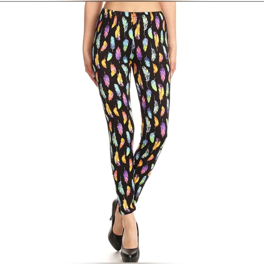 Women's Leggings  Multi Colored Print By Docele Size:One Size [0-12] NWT